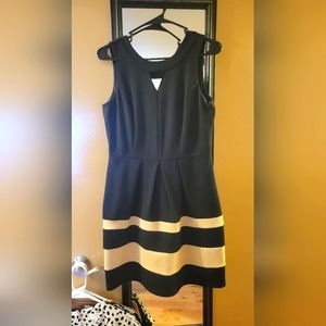 Business casual clothing